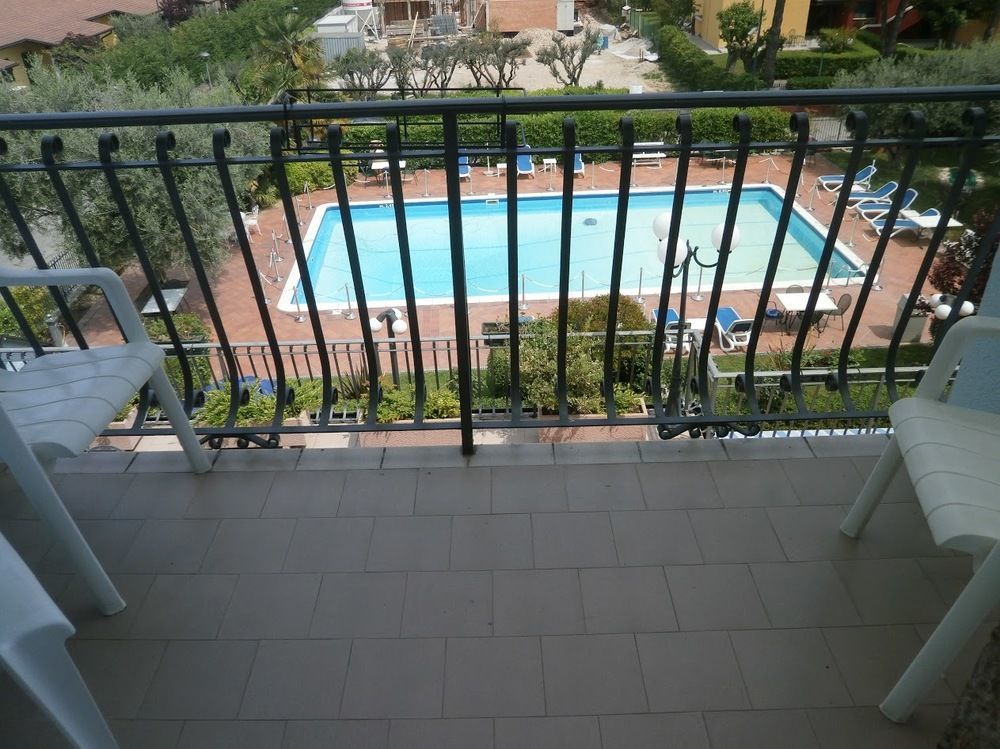 Hotel Oceano Peschiera del Garda Buitenkant foto