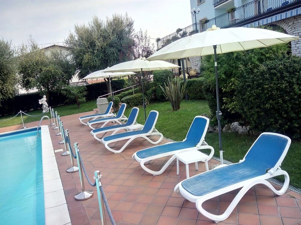 Hotel Oceano Peschiera del Garda Buitenkant foto