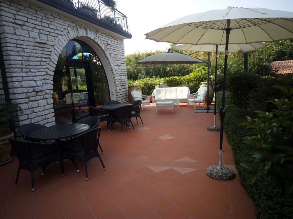 Hotel Oceano Peschiera del Garda Buitenkant foto